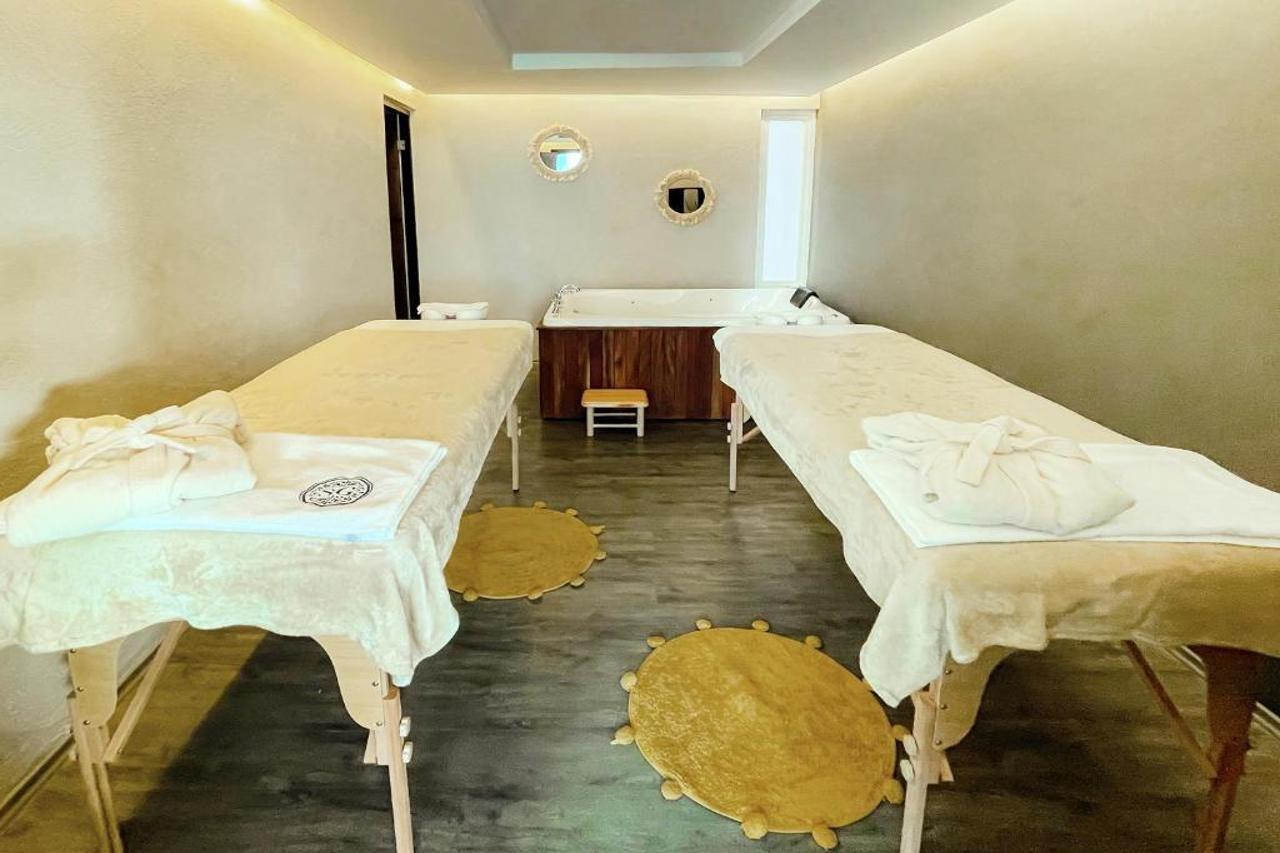 Saint George Hotel - Spa & Temazcal เตกิซเกียปัน ภายนอก รูปภาพ